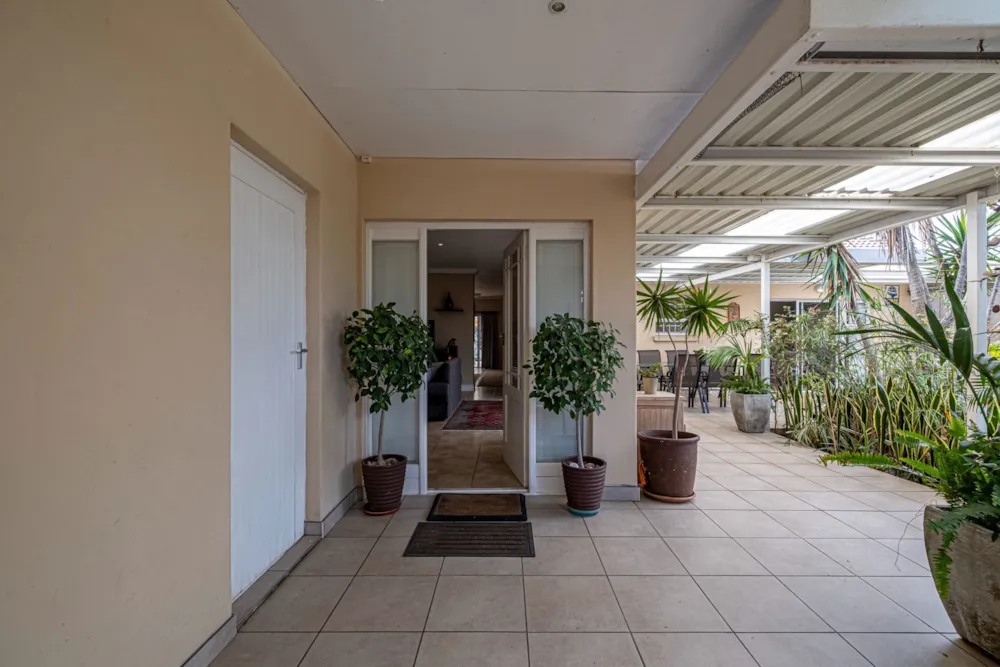 Single-storey house sold in Summerstrand - 1PLZ1712961