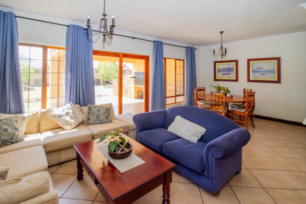 Double-storey cluster sold in The Coves - 1HR1672716 Double-storey cluster sold in The Coves - 1HR1672716