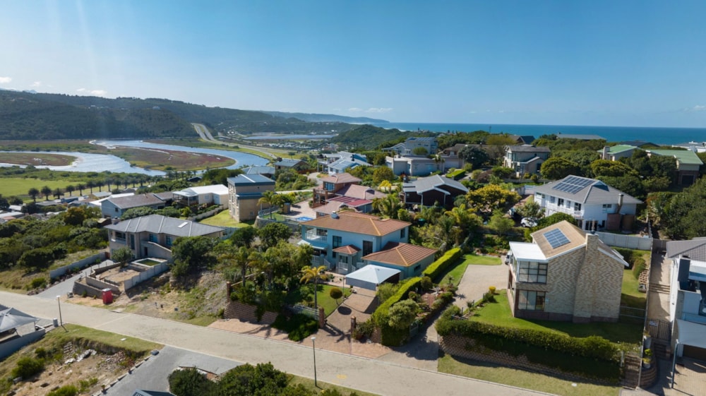 Double-storey house sold in Groot Brakrivier Central - 1MB1673819 Double-storey house sold in Groot Brakrivier Central - 1MB1673819