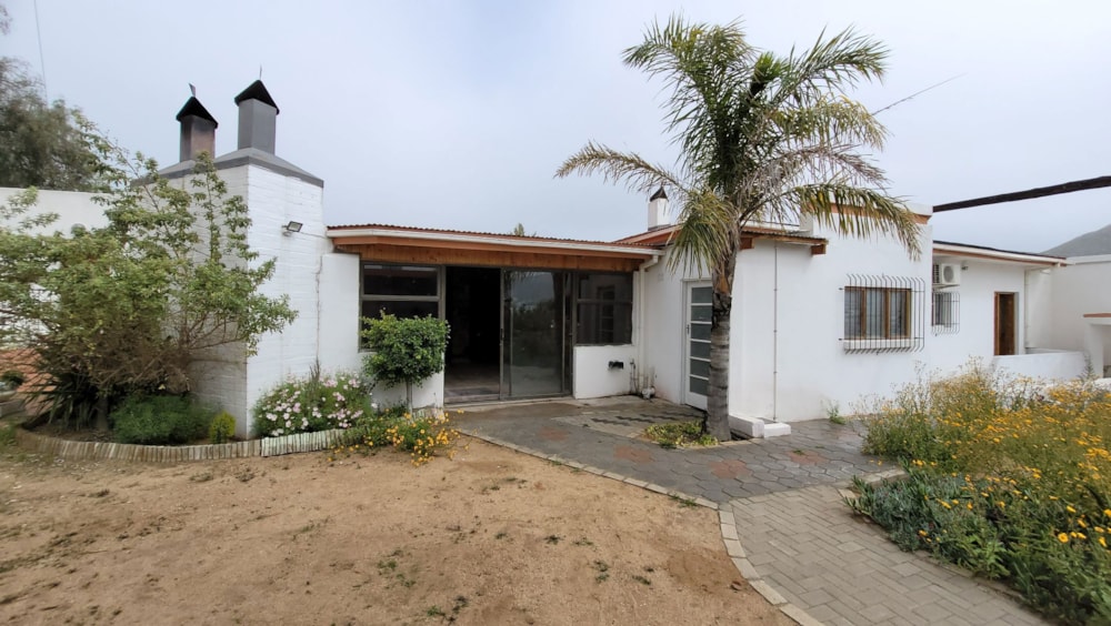 Commercial business let in Springbok - 1NA1672803 Commercial business let in Springbok - 1NA1672803