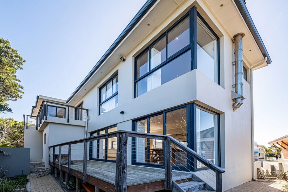 House for sale in Ferreira Town - 1JF1672586