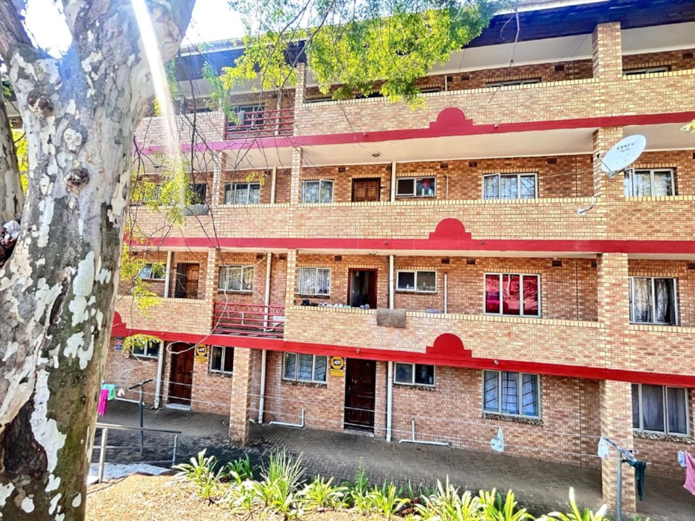 Apartment for sale in Empangeni - 1RY1672738