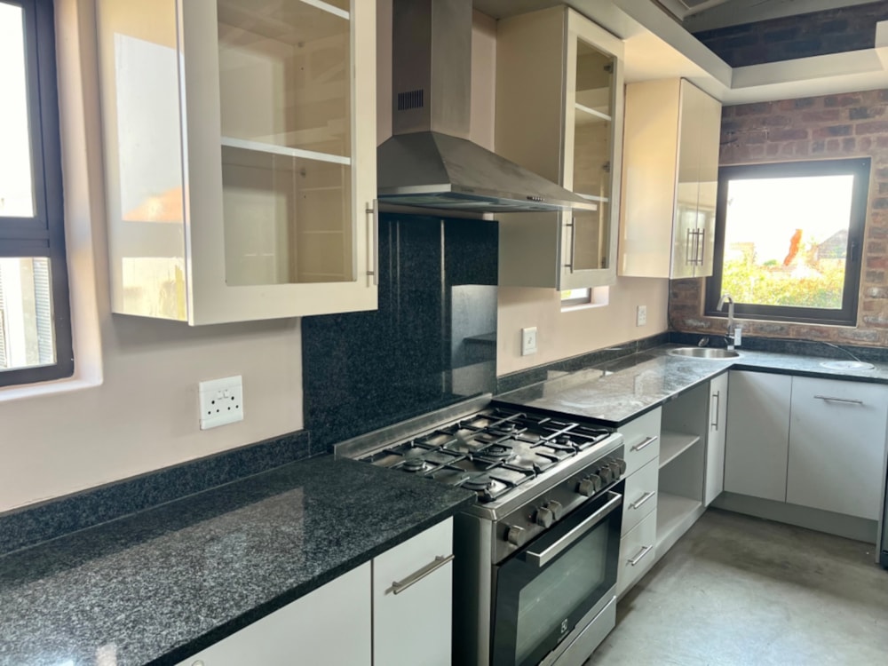 Security estate home to rent in Aquavista Mountain Estate - PNL1691478 Security estate home to rent in Aquavista Mountain Estate - PNL1691478