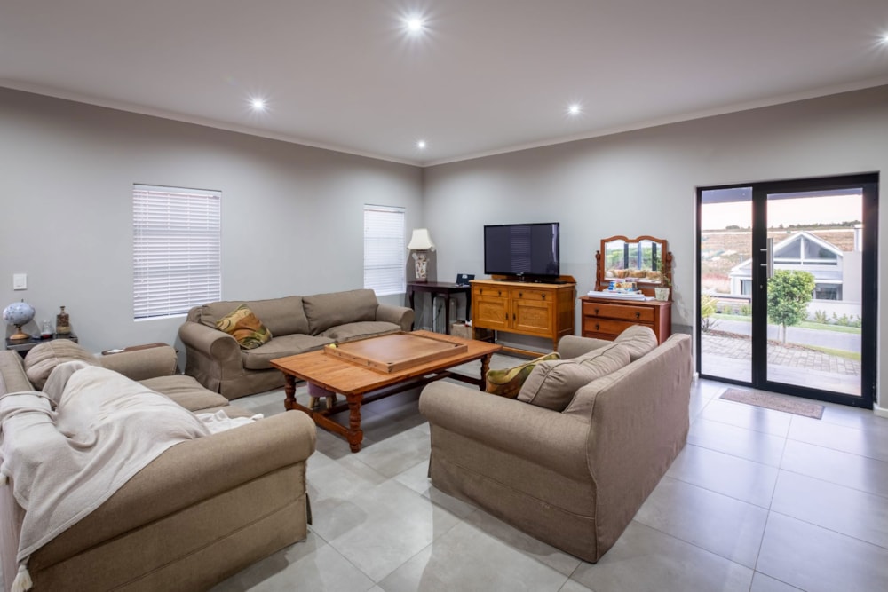 House to rent in Kingswood Golf Estate - GEO1751133 House to rent in Kingswood Golf Estate - GEO1751133