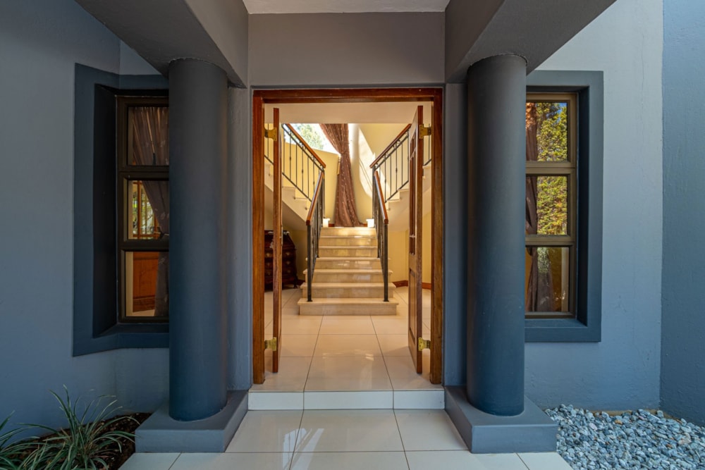 Double-storey house sold in Kyalami Estates - MR1674435 Double-storey house sold in Kyalami Estates - MR1674435