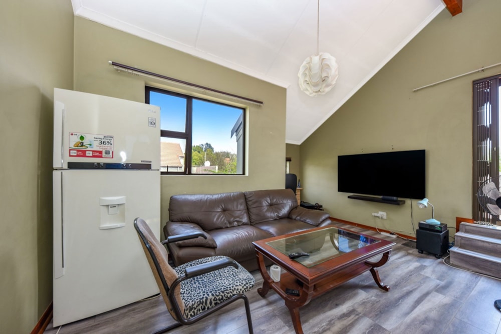 Loft for sale in Paulshof - FW1673634 Loft for sale in Paulshof - FW1673634