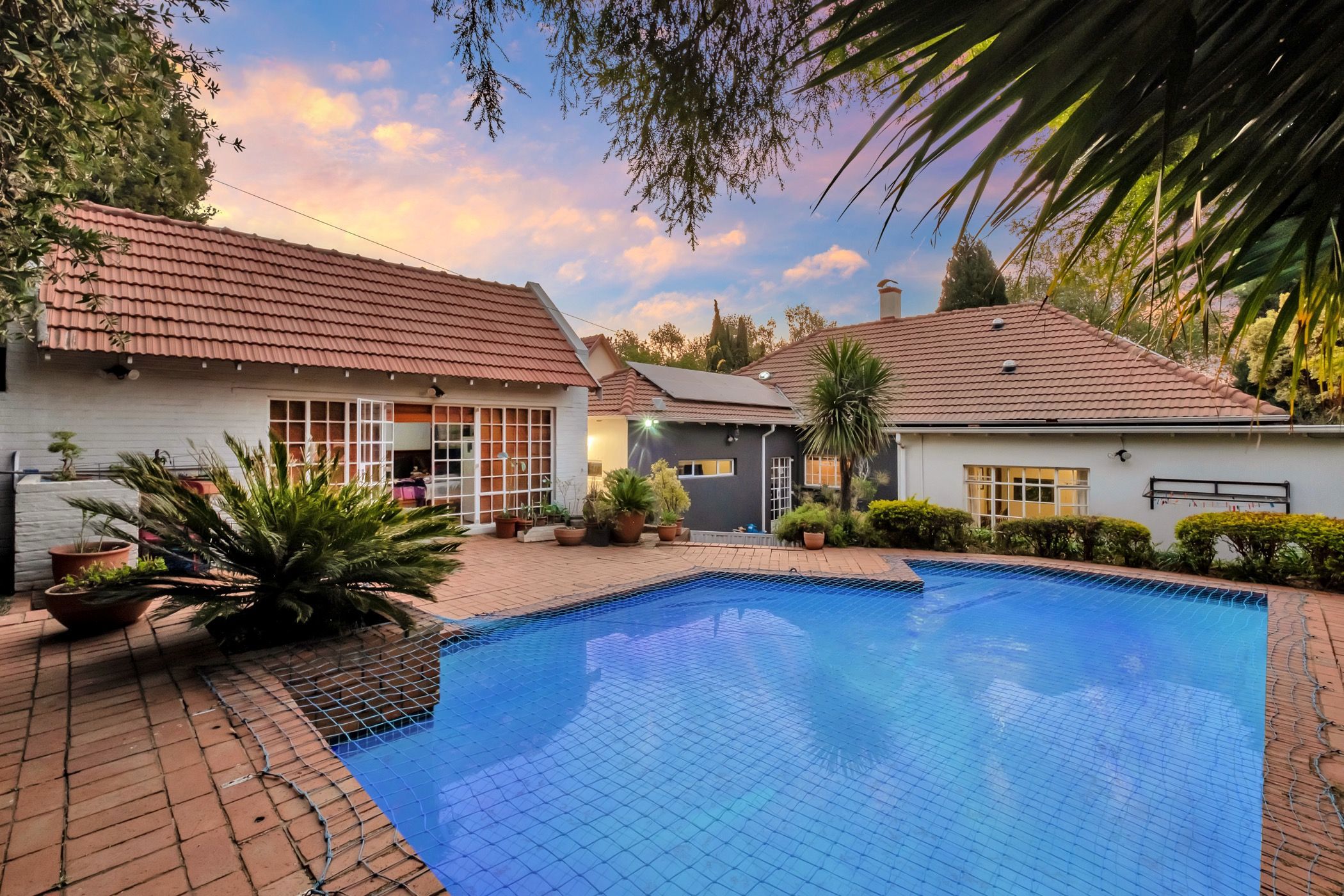 House sold in Parkview - HP1672481