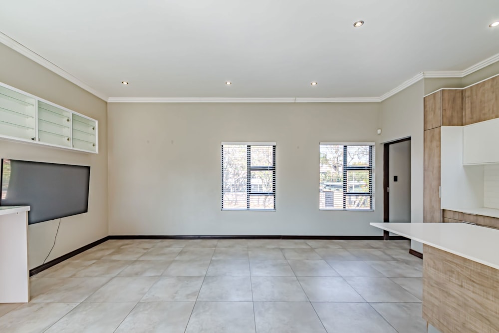 Apartment sold in Menlo Park - PT1673754 Apartment sold in Menlo Park - PT1673754