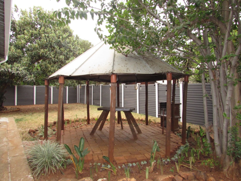 House sold in Clubview - CN1673853 House sold in Clubview - CN1673853