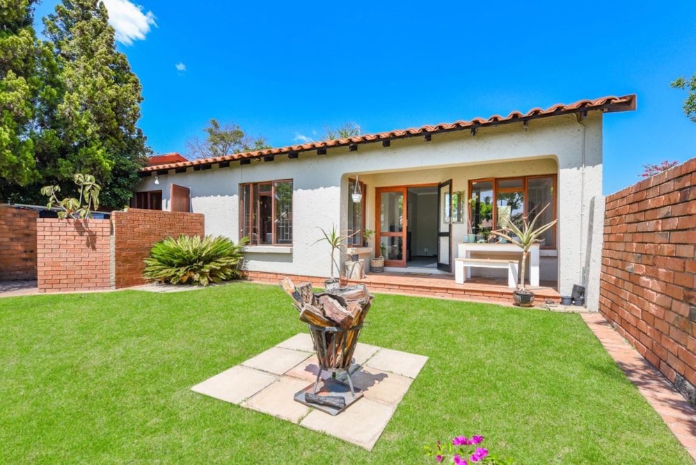 Townhouse for sale in Fourways - FW1739529