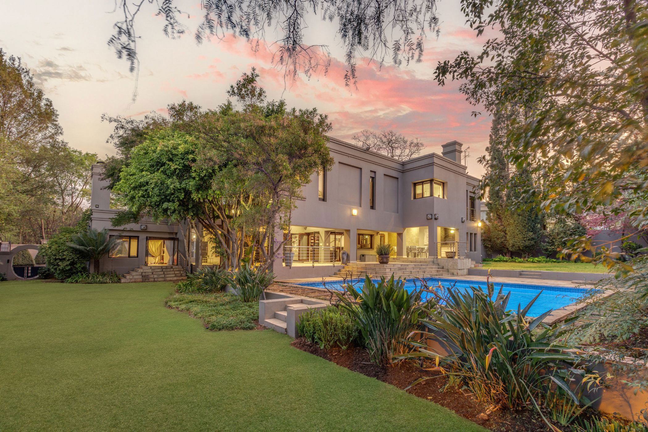 House sold in Illovo - HP1674123