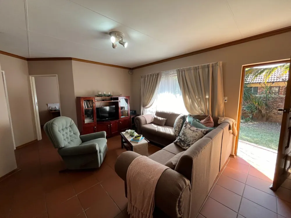 Townhouse sold in Langenhovenpark - 1BX1671446 Townhouse sold in Langenhovenpark - 1BX1671446