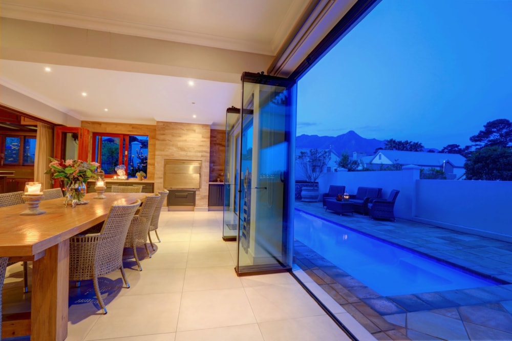 Double-storey house for sale in Kingswood Golf Estate - GEO1675982