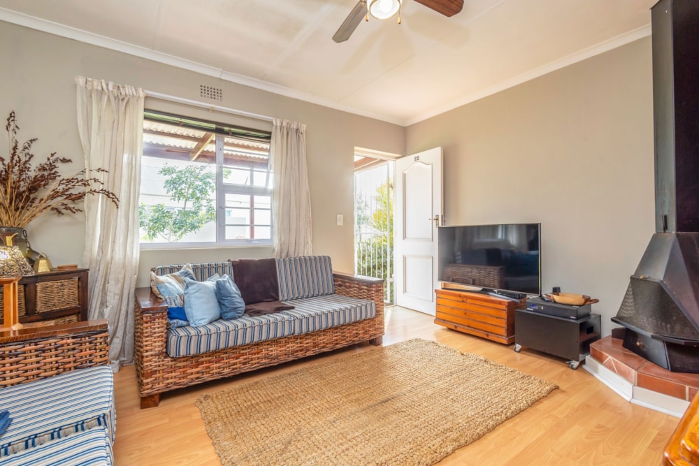 Townhouse let in Goedemoed - NSL1710799 Townhouse let in Goedemoed - NSL1710799