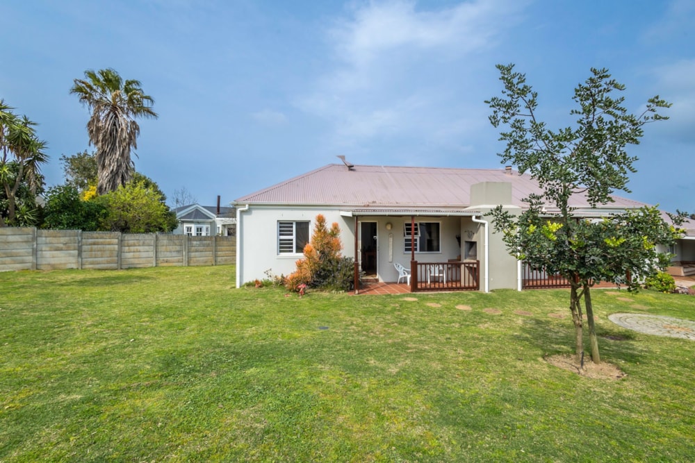 Townhouse let in Goedemoed - NSL1710799 Townhouse let in Goedemoed - NSL1710799