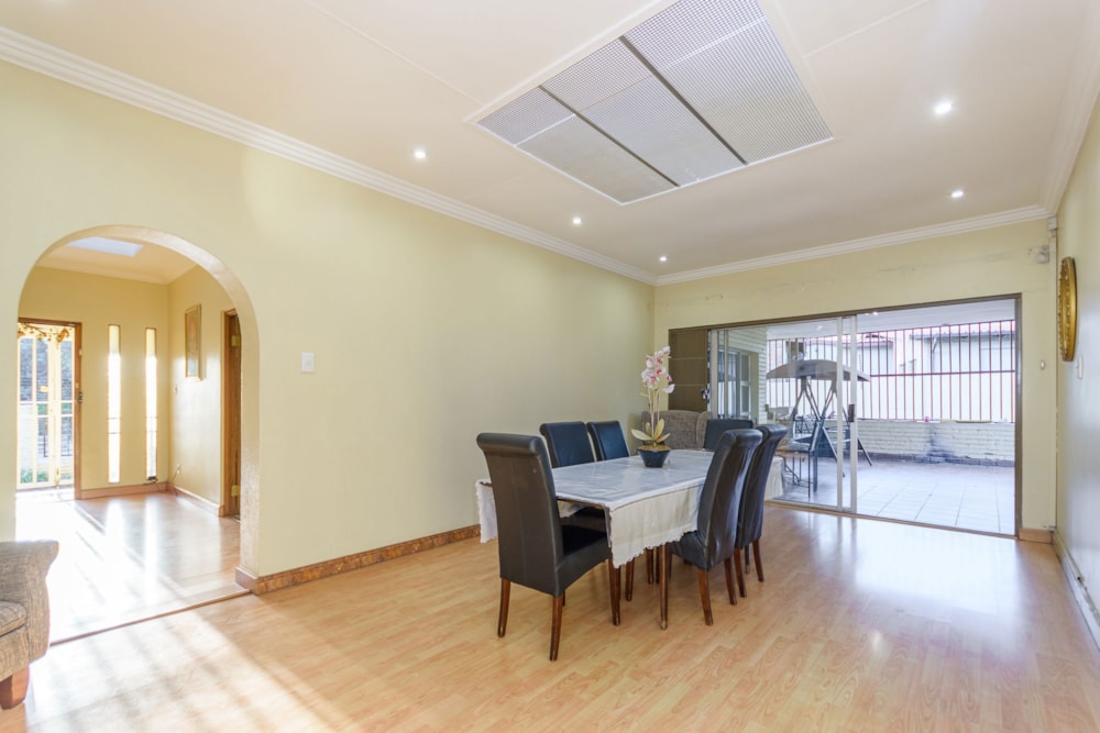 House for sale in Dowerglen - BED1679309 House for sale in Dowerglen - BED1679309