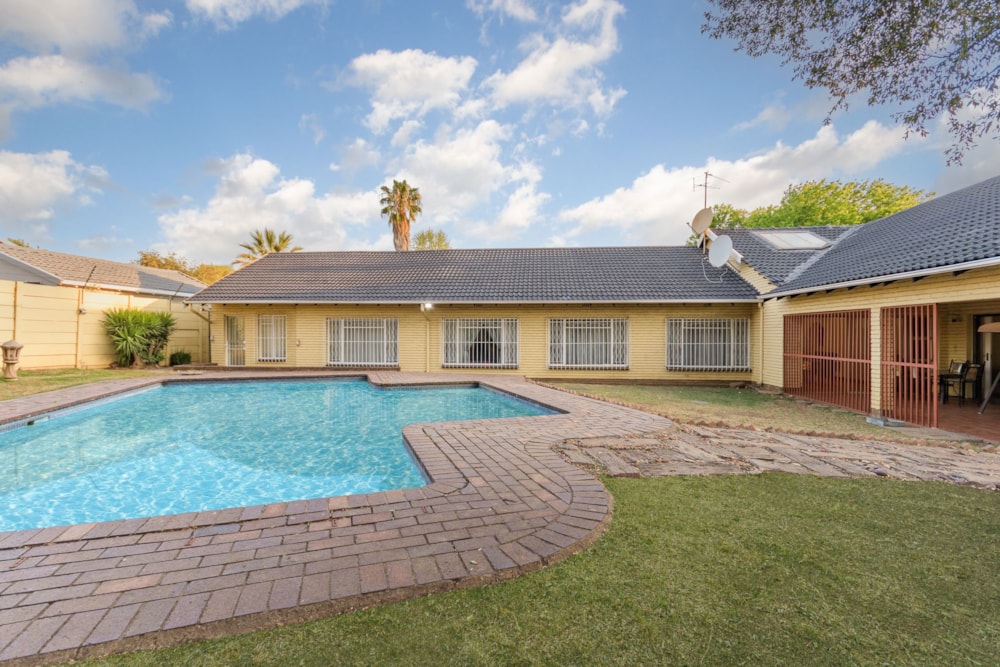 House for sale in Dowerglen - BED1679309 House for sale in Dowerglen - BED1679309