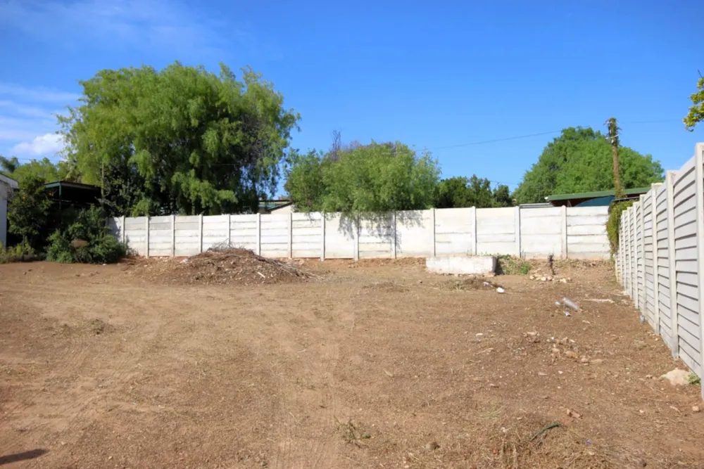 Vacant land for sale in Oudtshoorn North - 1OU1748672 Vacant land for sale in Oudtshoorn North - 1OU1748672