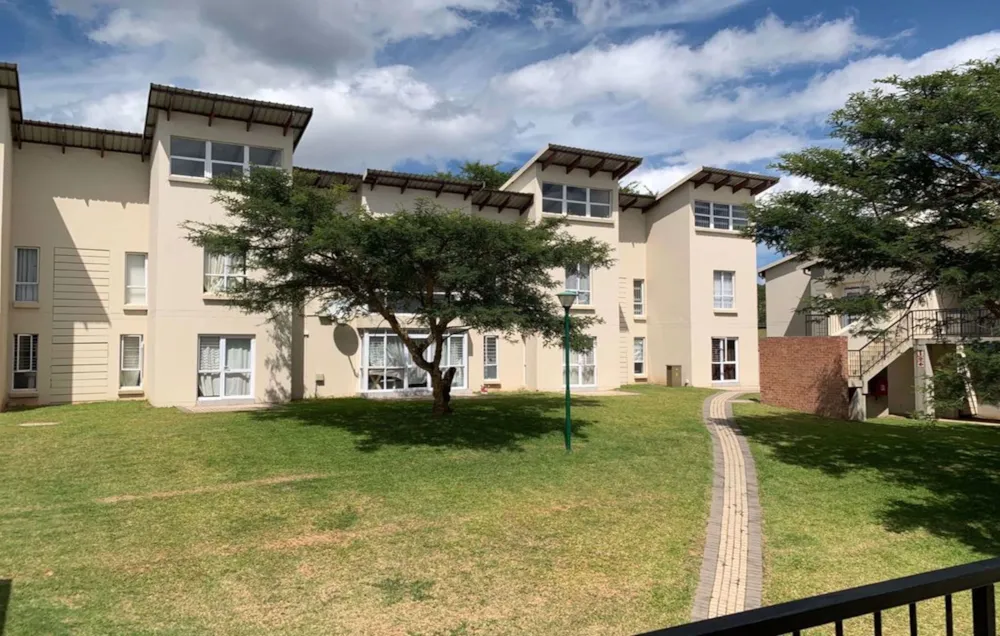 Apartment for sale in Nelspruit (Mbombela) - 1NS1720108 Apartment for sale in Nelspruit (Mbombela) - 1NS1720108