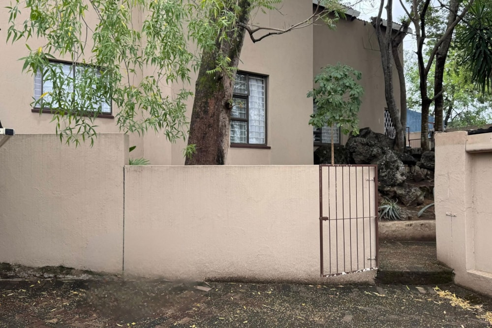 Apartment for sale in Sonheuwel - 1NS1678258