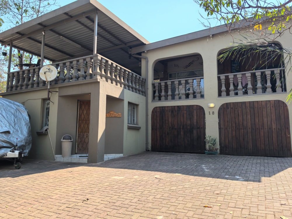 House for sale in Sonheuwel - 1NS1676783 House for sale in Sonheuwel - 1NS1676783