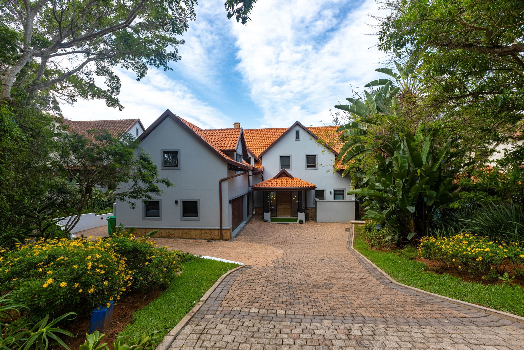 Double-storey house for sale in Zimbali Estate - 1BD1678136