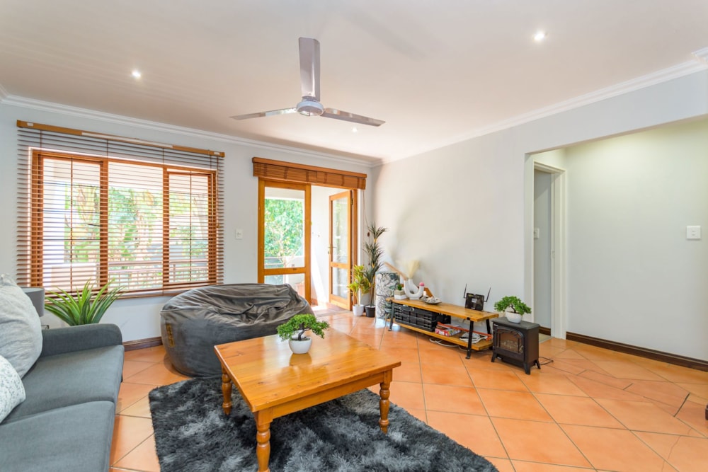 Apartment for sale in Bryanston - HP1675879