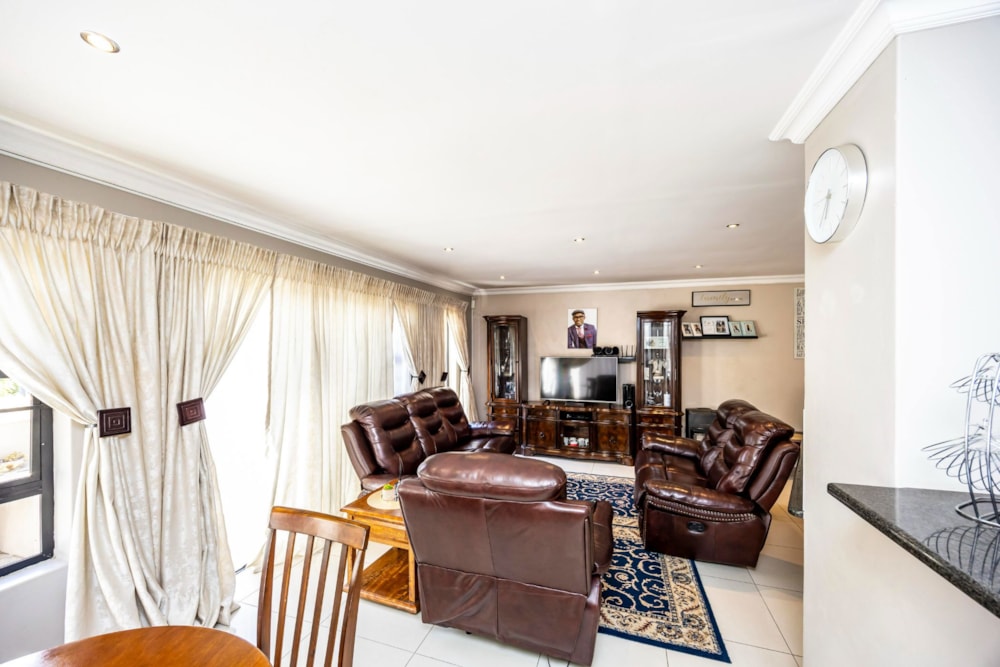 Townhouse for sale in Beacon Bay - 1EZ1679016 Townhouse for sale in Beacon Bay - 1EZ1679016