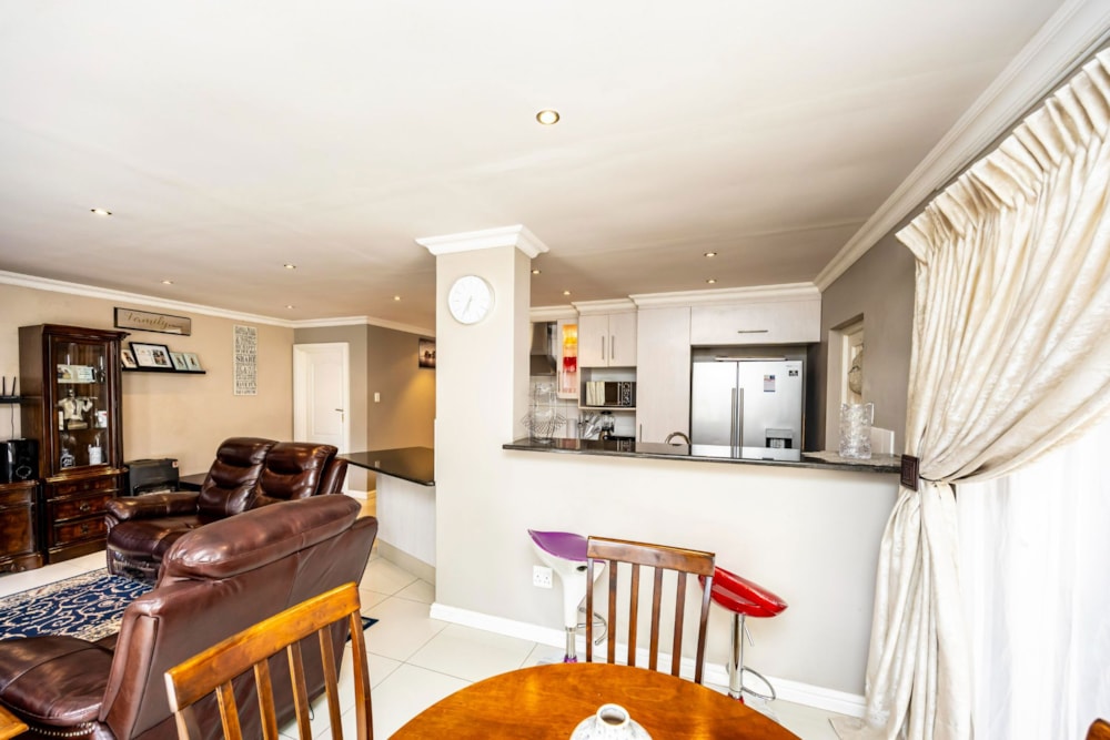 Townhouse for sale in Beacon Bay - 1EZ1679016 Townhouse for sale in Beacon Bay - 1EZ1679016