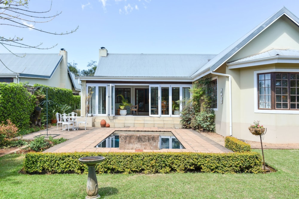 Townhouse sold in Hilton, KwaZulu-Natal - 1PM1675740