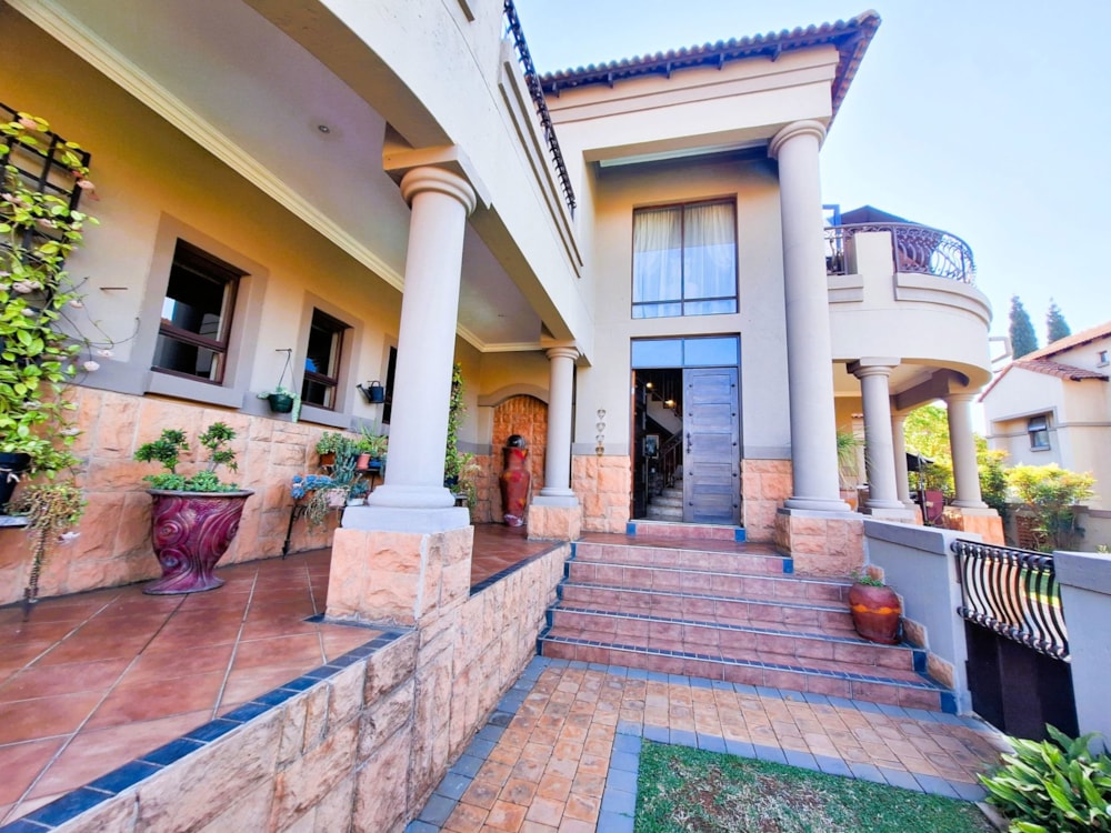 House for sale in Midstream Estate - CN1678544 House for sale in Midstream Estate - CN1678544