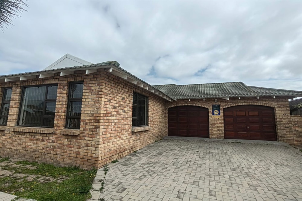 House let in Bluewater Bay, Port Elizabeth, Gqeberha - 1PLZ1666798 House let in Bluewater Bay, Port Elizabeth, Gqeberha - 1PLZ1666798