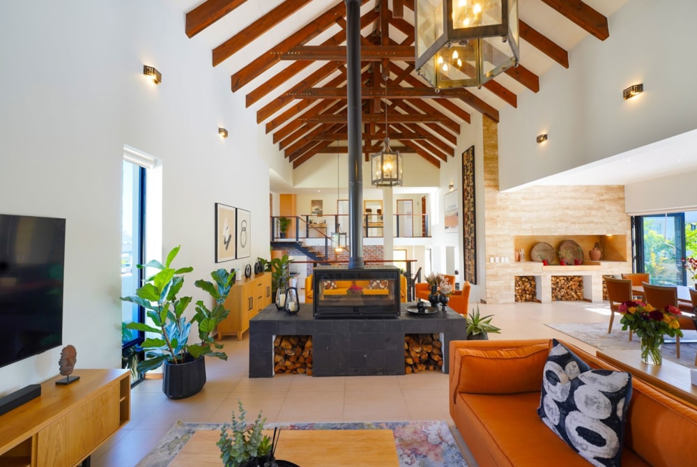 House for sale in Somerset West - SW1678772