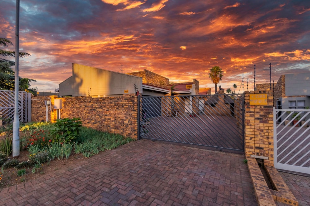 House sold in Bartlett - BOK1679012 House sold in Bartlett - BOK1679012