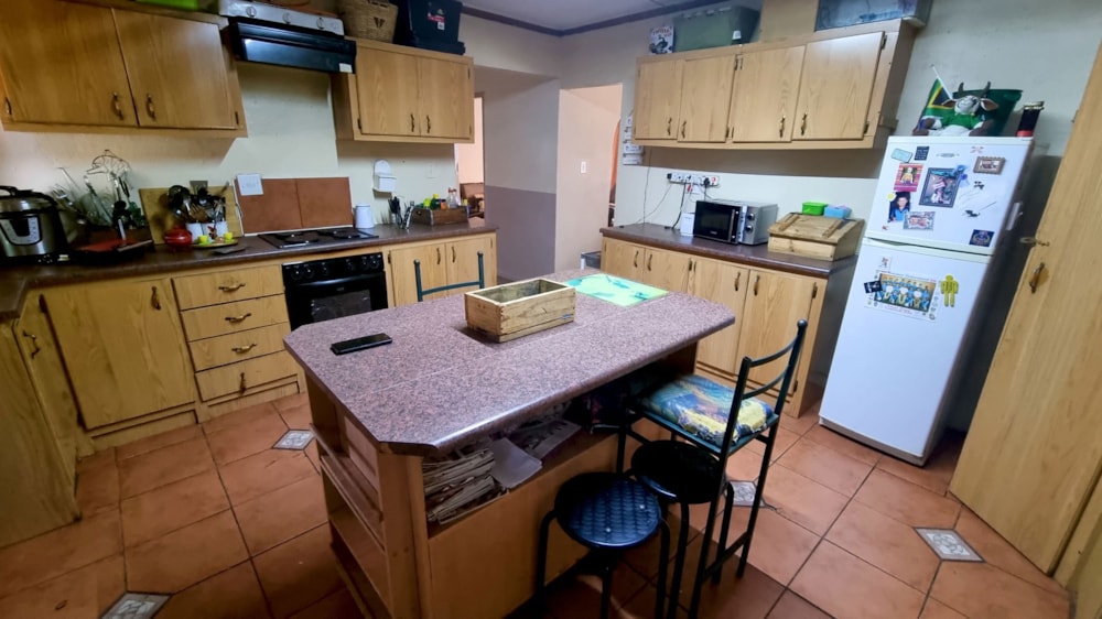 Townhouse sold in Uitsig, Bloemfontein - 1BX1679242 Townhouse sold in Uitsig, Bloemfontein - 1BX1679242