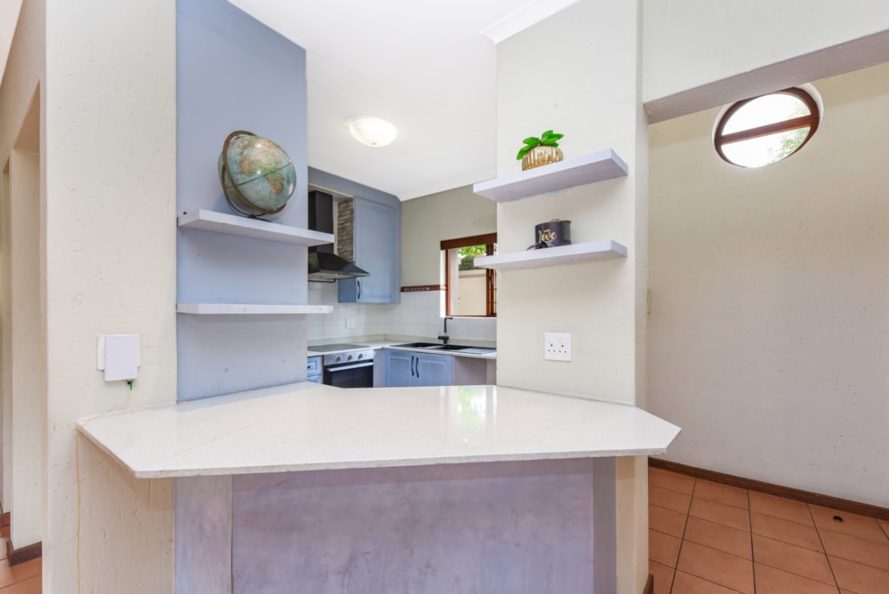 Townhouse sold in Douglasdale - FW1679256 Townhouse sold in Douglasdale - FW1679256