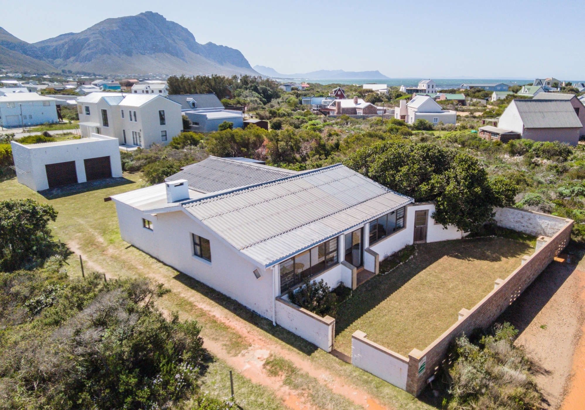 House sold in Bettys Bay - KN1675197