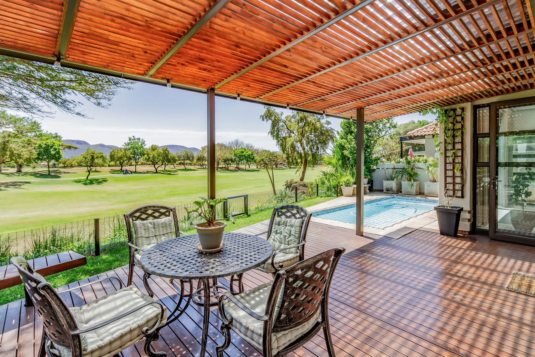 House sold in Pecanwood - 1HR1675708