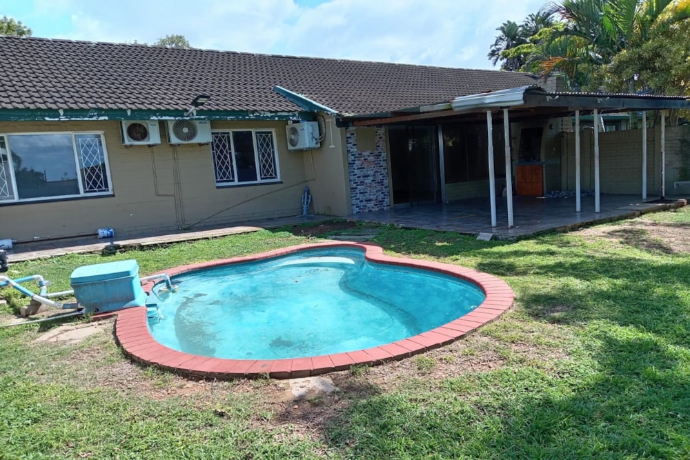 Apartment for sale in Amanzimtoti - 1WB1550640 Apartment for sale in Amanzimtoti - 1WB1550640