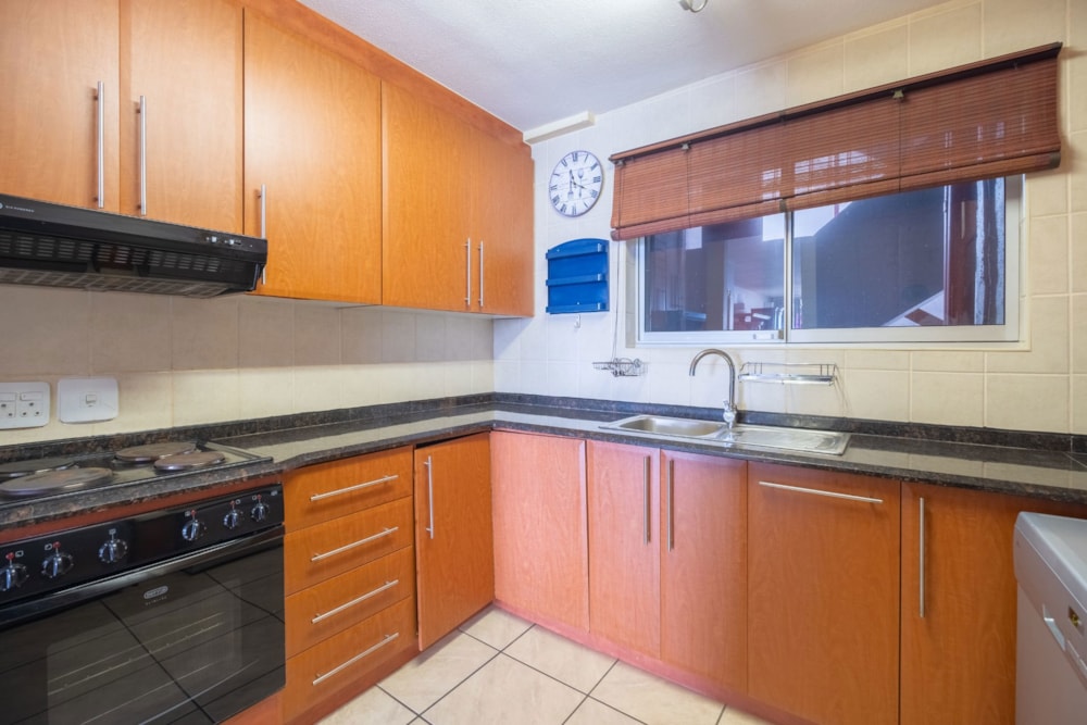 Apartment for sale in Amanzimtoti - 1WB1678374 Apartment for sale in Amanzimtoti - 1WB1678374