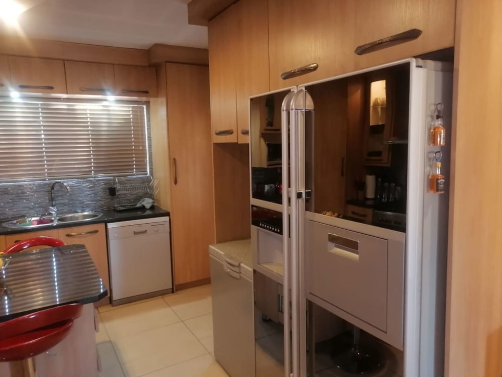 House for sale in Grasslands - 1BX1675762