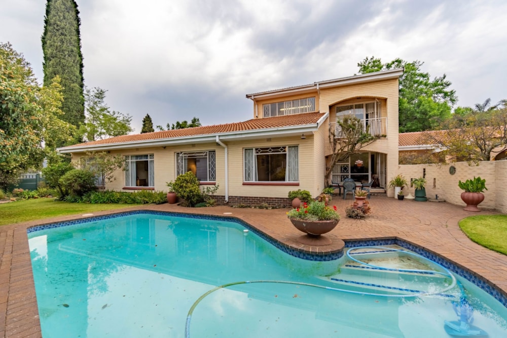 House for sale in Aston Manor - KTP1677392