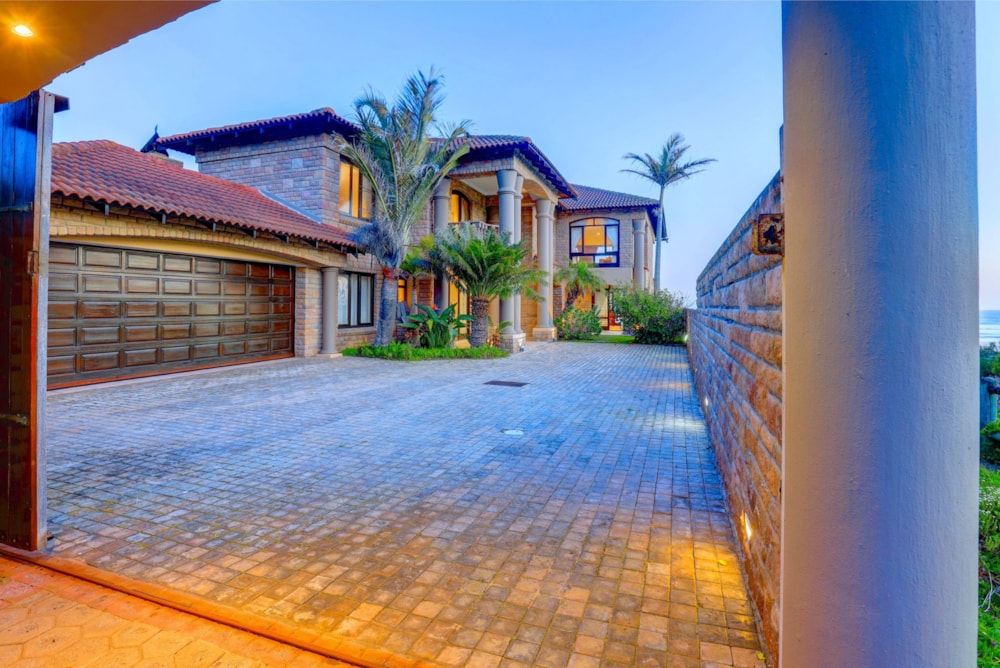 Beachfront villa for sale in Outeniqua Strand - 1MB1676153 Beachfront villa for sale in Outeniqua Strand - 1MB1676153