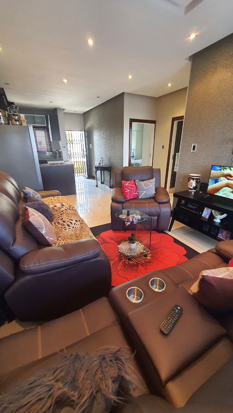 Apartment let in New Town Centre - 1ND1679138