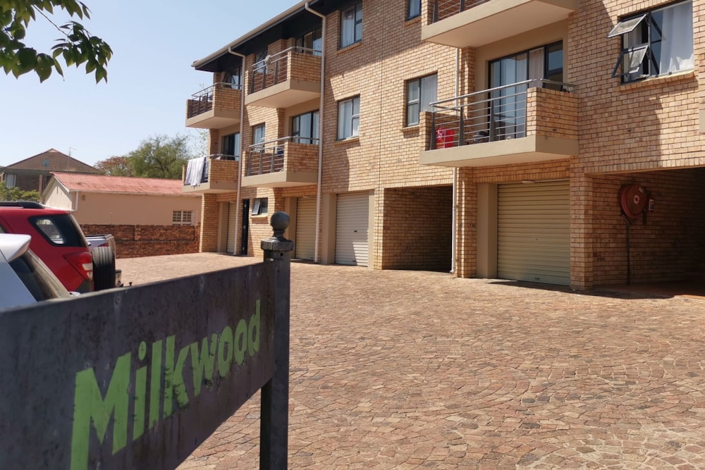 Apartment for sale in Grahamstown Central (Makhanda Central)  - 1GC1676246 Apartment for sale in Grahamstown Central (Makhanda Central)  - 1GC1676246
