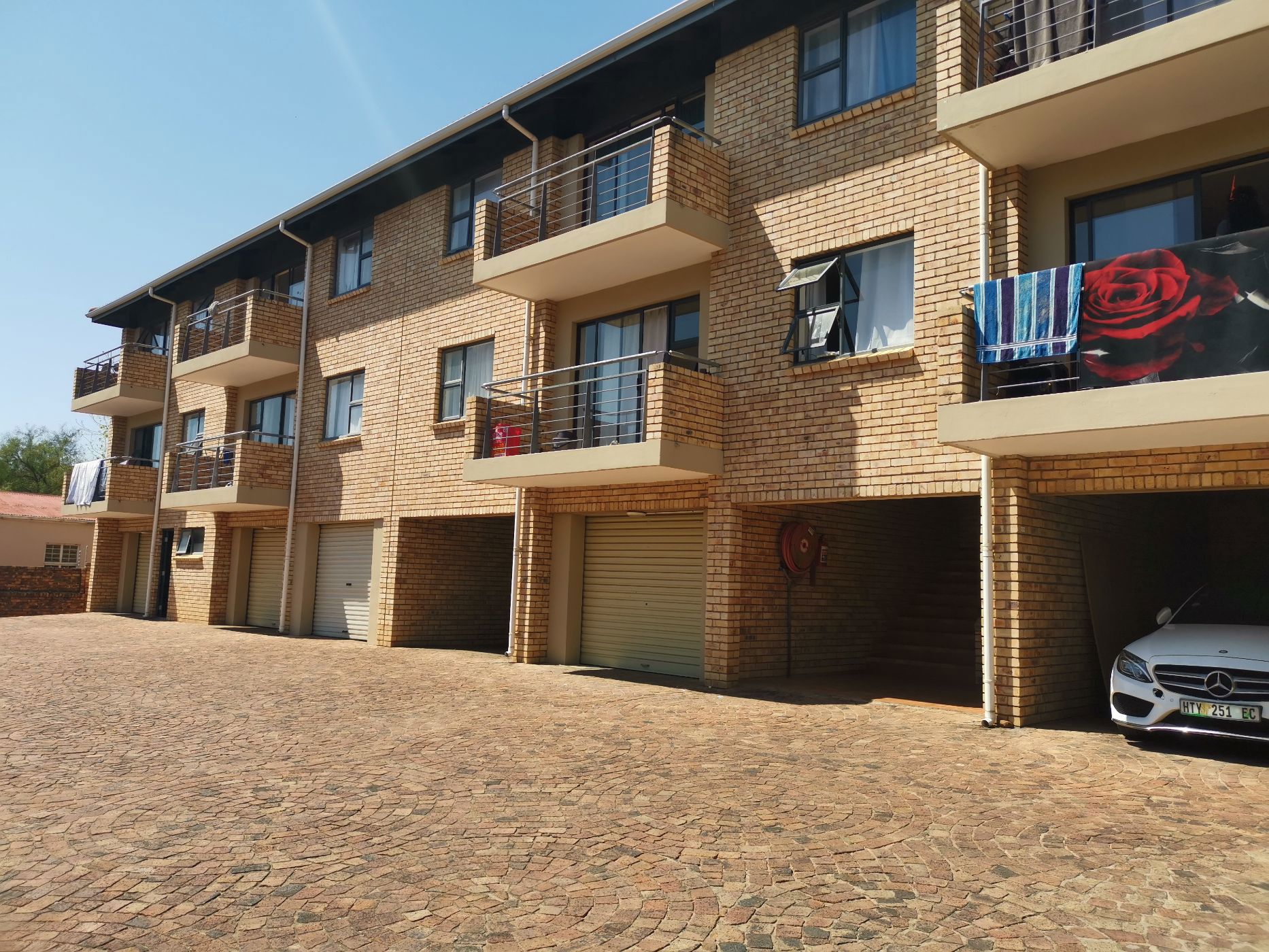 Apartment for sale in Grahamstown Central (Makhanda Central)  - 1GC1676246