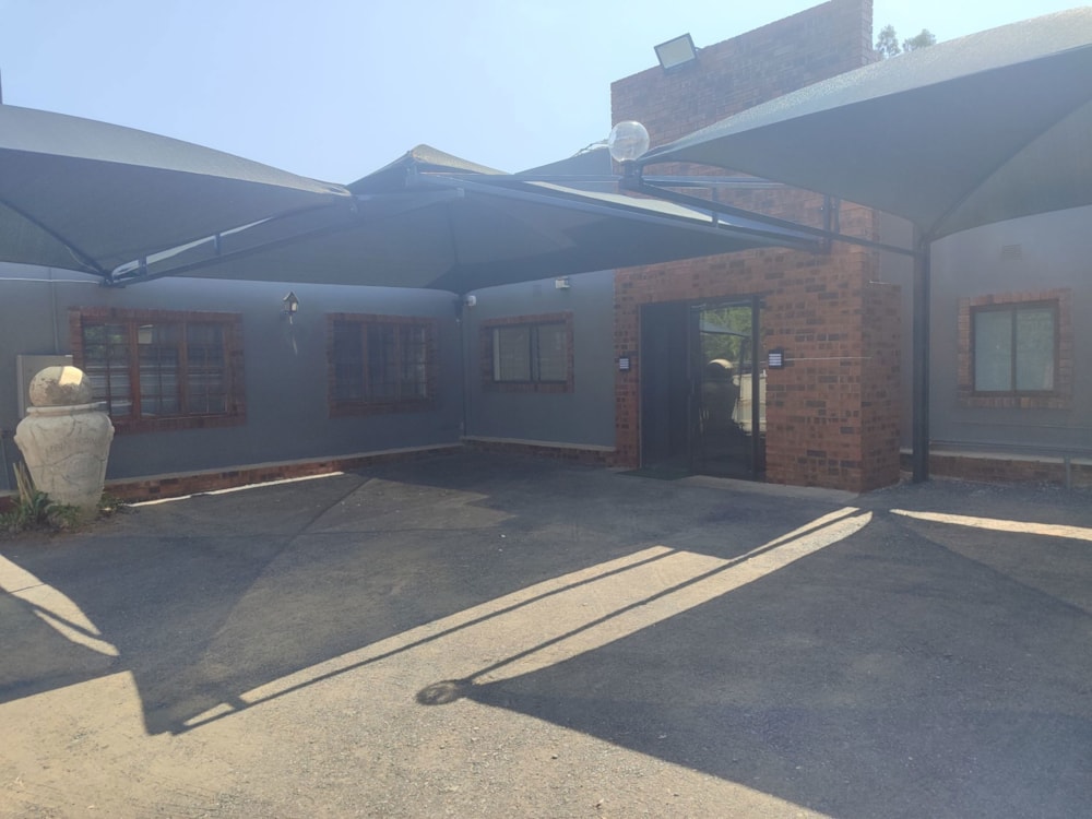 Guesthouse for sale in Hartswater, Northern Cape - 1RN1502208