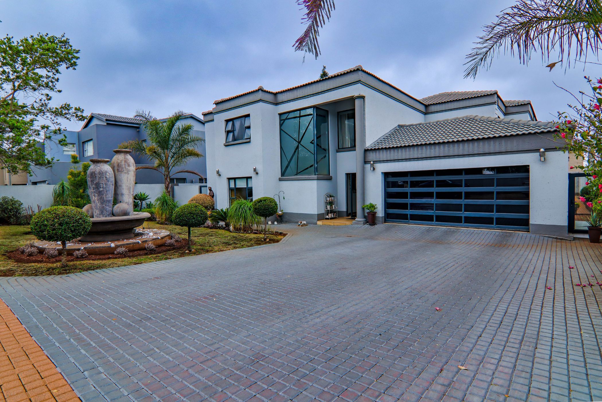 Security estate home for sale in Midstream Estate - CN1675980