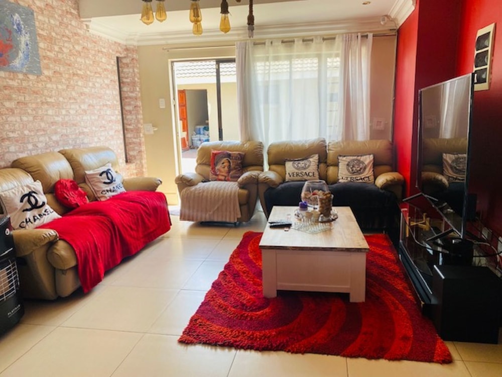 Townhouse for sale in Shellyvale - 1BX1677138