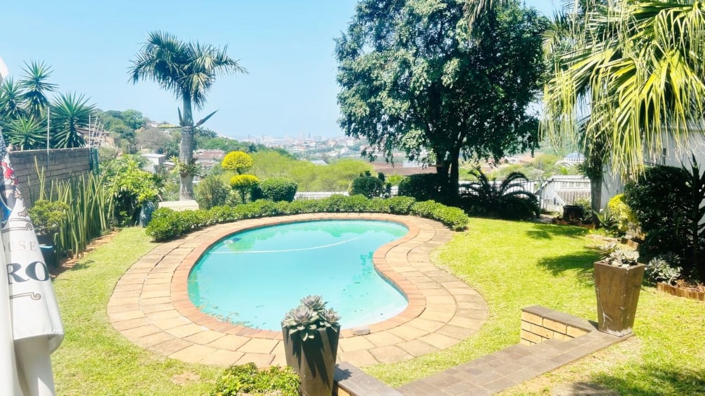 Townhouse for sale in Riverside, Durban North - 1ND1677664 Townhouse for sale in Riverside, Durban North - 1ND1677664